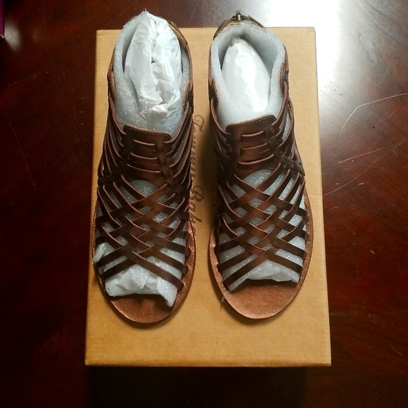 Women's Tommy Bahama Sandals - Picture 1 of 2